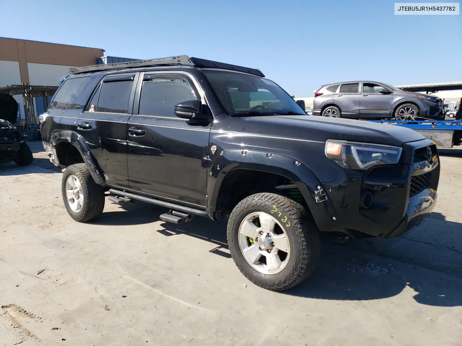 2017 Toyota 4Runner Sr5/Sr5 Premium VIN: JTEBU5JR1H5437782 Lot: 66722954