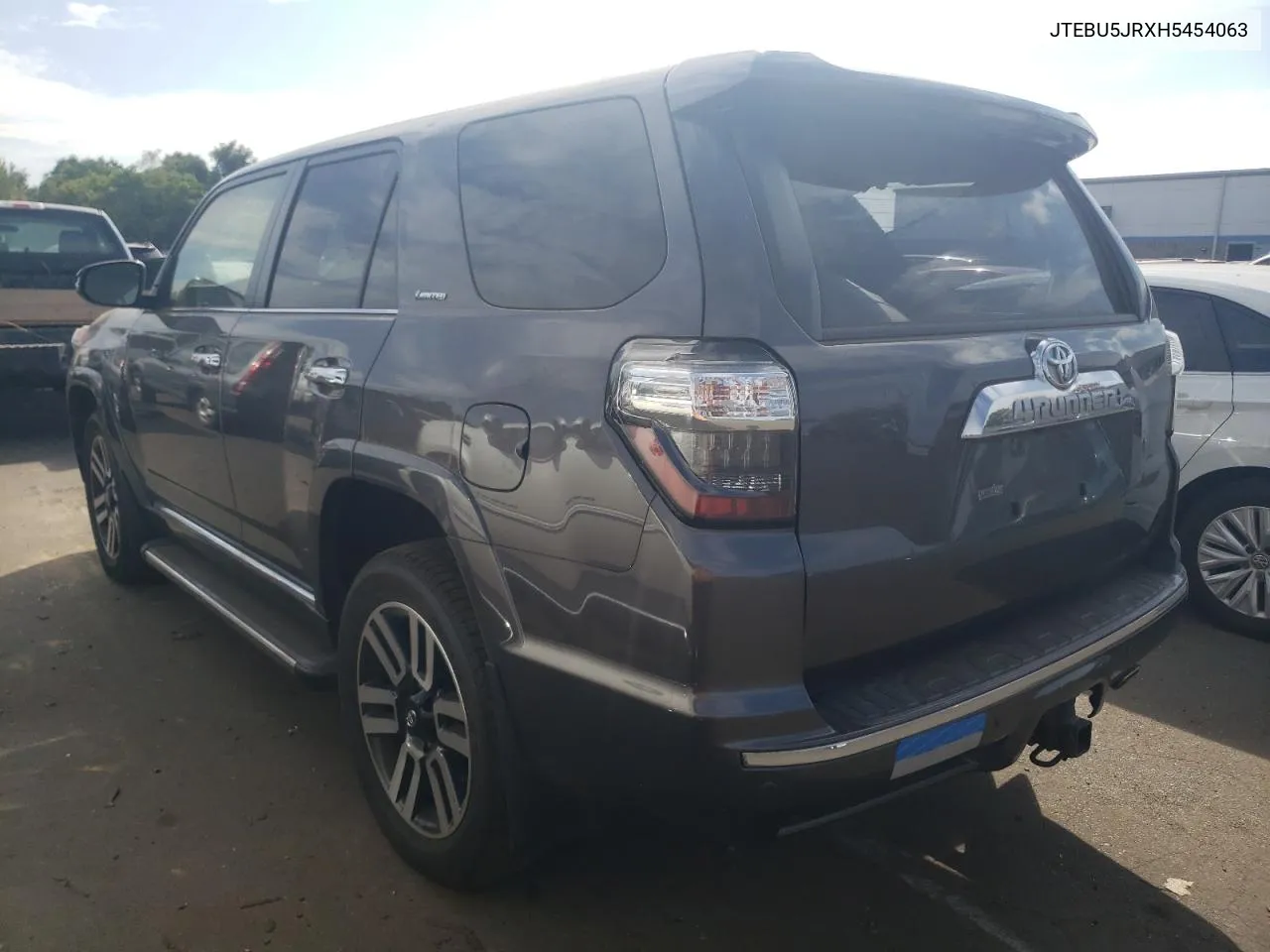 JTEBU5JRXH5454063 2017 Toyota 4Runner Sr5/Sr5 Premium