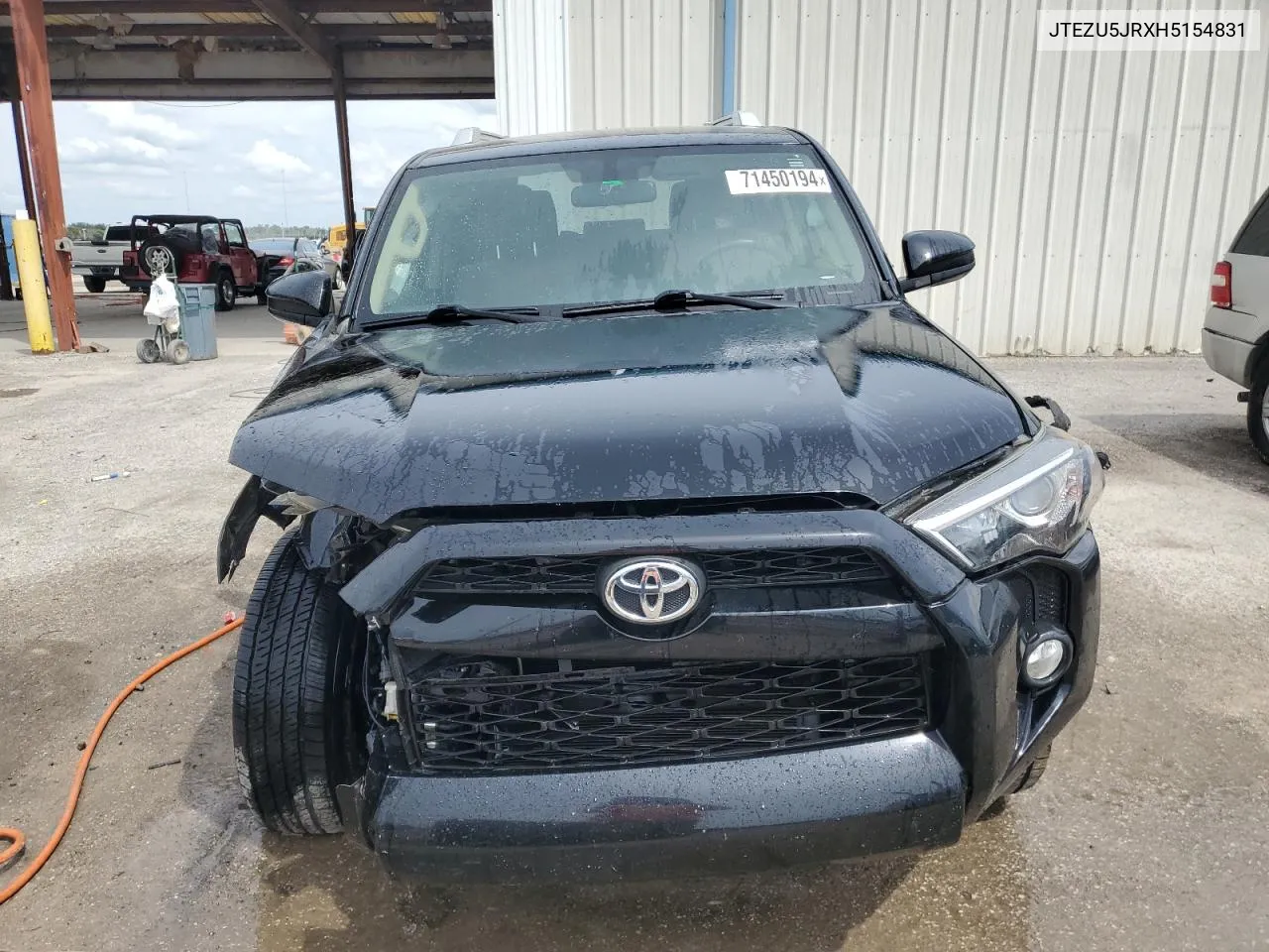 JTEZU5JRXH5154831 2017 Toyota 4Runner Sr5