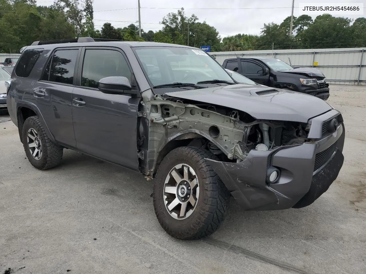 2017 Toyota 4Runner Sr5/Sr5 Premium VIN: JTEBU5JR2H5454686 Lot: 71917684