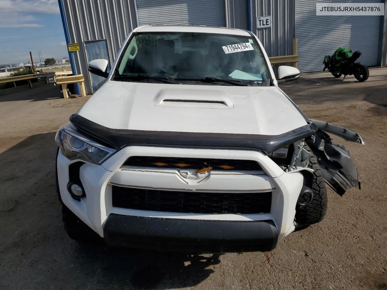 JTEBU5JRXH5437876 2017 Toyota 4Runner Sr5/Sr5 Premium