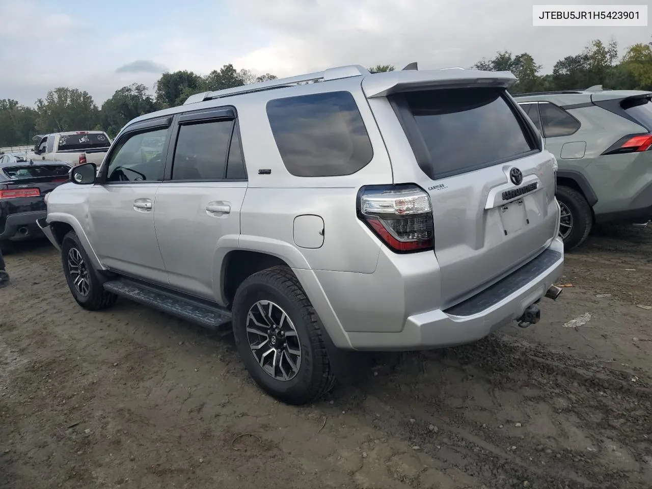 2017 Toyota 4Runner Sr5/Sr5 Premium VIN: JTEBU5JR1H5423901 Lot: 72135994