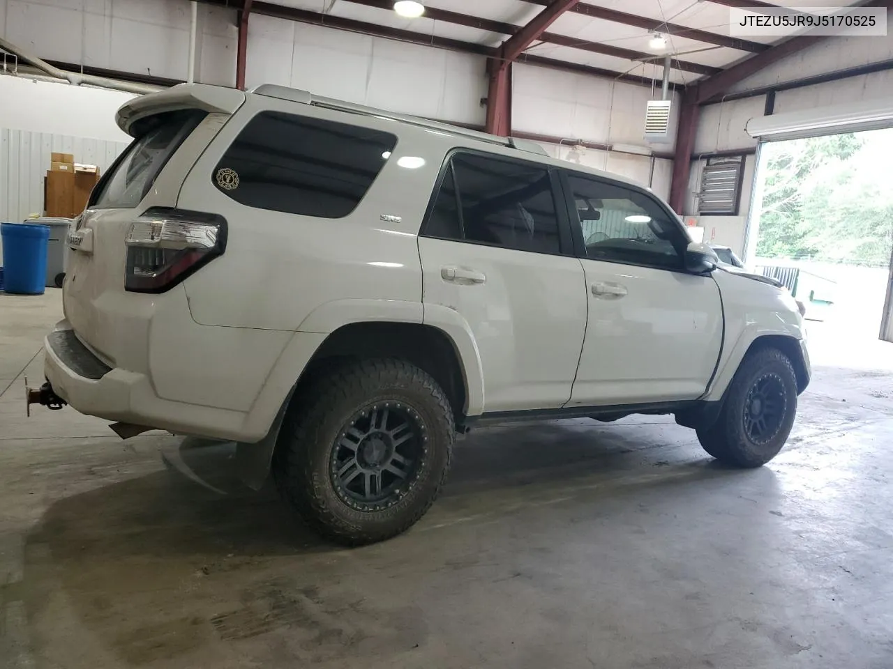 2018 Toyota 4Runner Sr5 VIN: JTEZU5JR9J5170525 Lot: 61659684