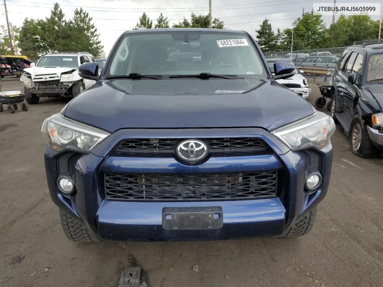 JTEBU5JR4J5605999 2018 Toyota 4Runner Sr5/Sr5 Premium