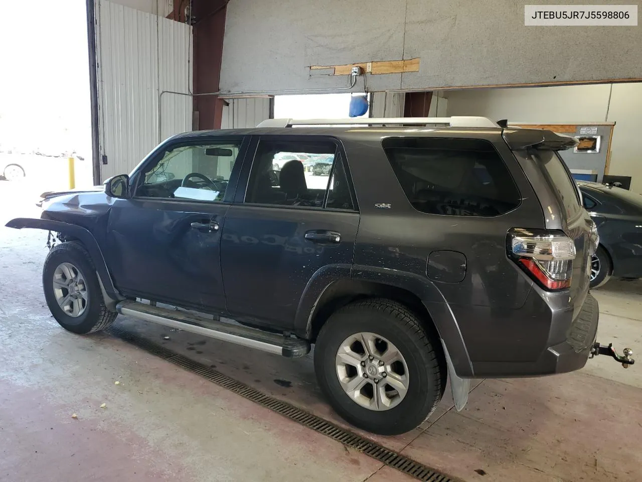 2018 Toyota 4Runner Sr5/Sr5 Premium VIN: JTEBU5JR7J5598806 Lot: 68854904