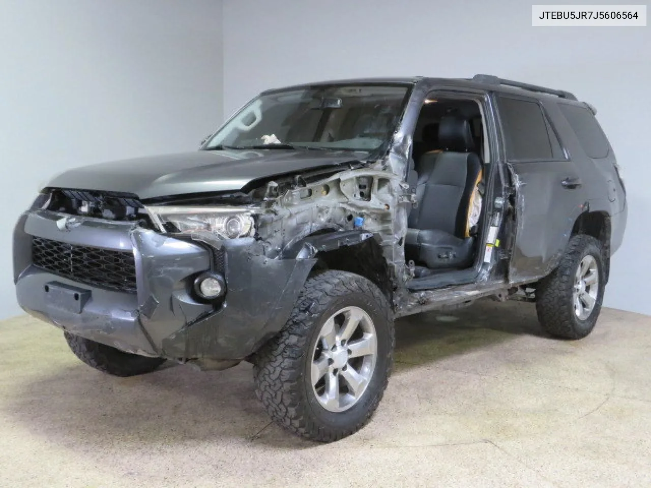 JTEBU5JR7J5606564 2018 Toyota 4Runner Sr5/Sr5 Premium