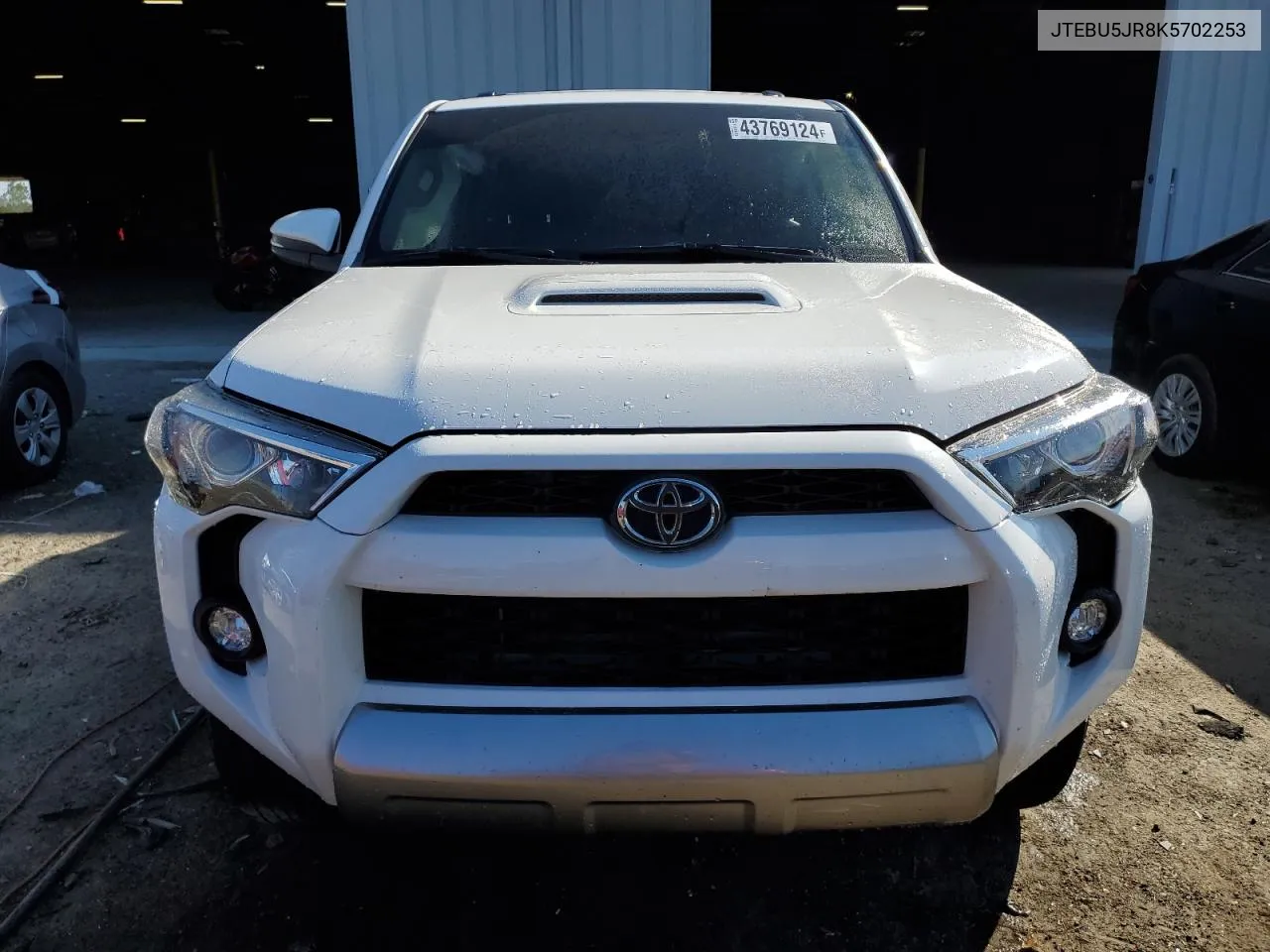 2019 Toyota 4Runner Sr5 VIN: JTEBU5JR8K5702253 Lot: 43769124