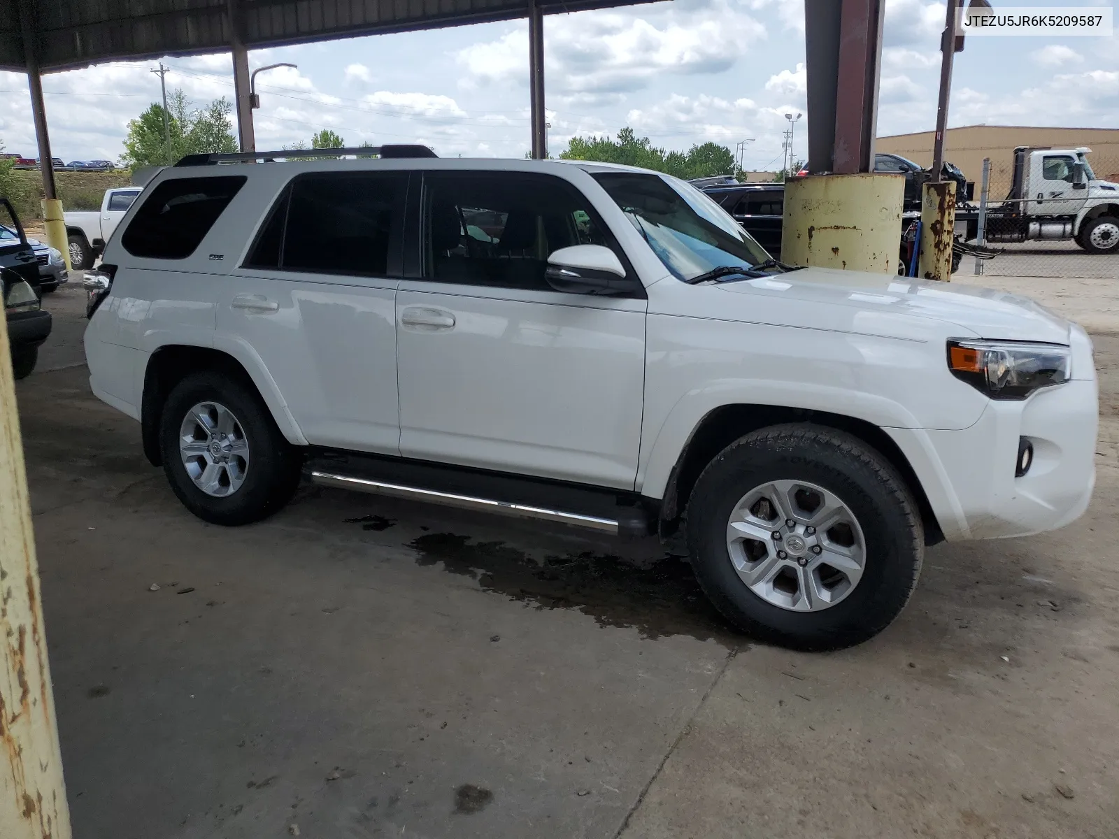 2019 Toyota 4Runner Sr5 VIN: JTEZU5JR6K5209587 Lot: 63068134