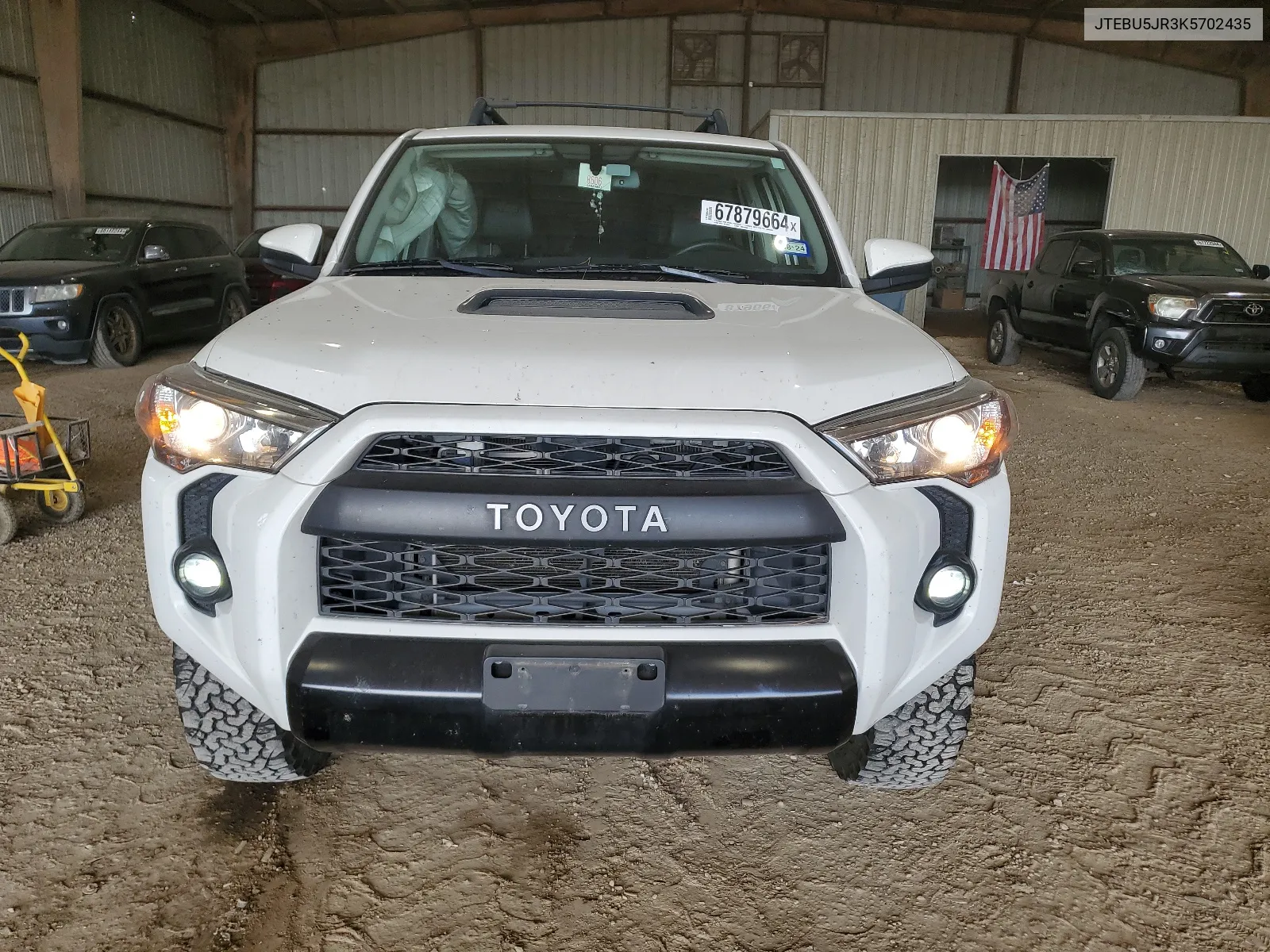 JTEBU5JR3K5702435 2019 Toyota 4Runner Sr5