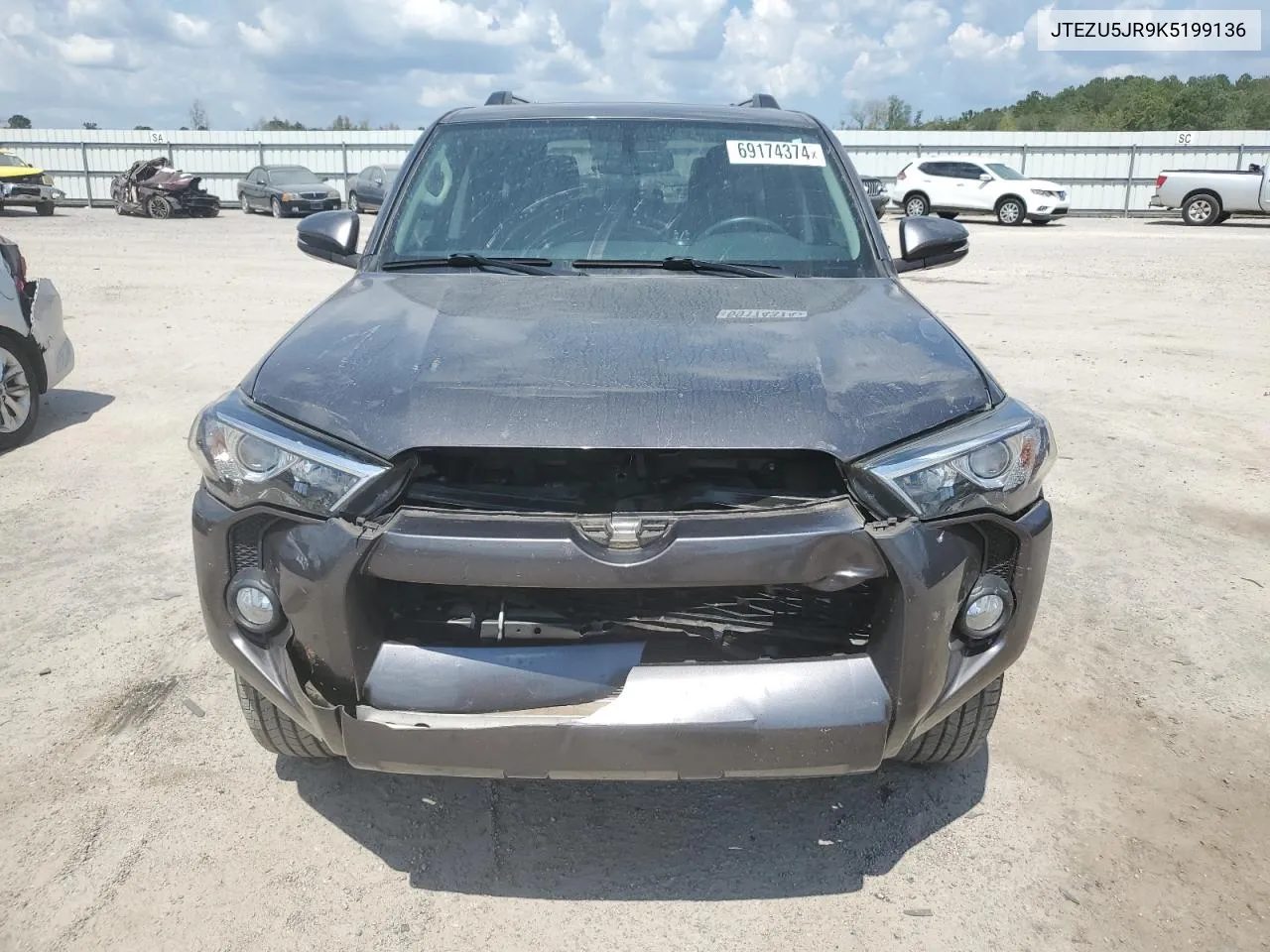 JTEZU5JR9K5199136 2019 Toyota 4Runner Sr5