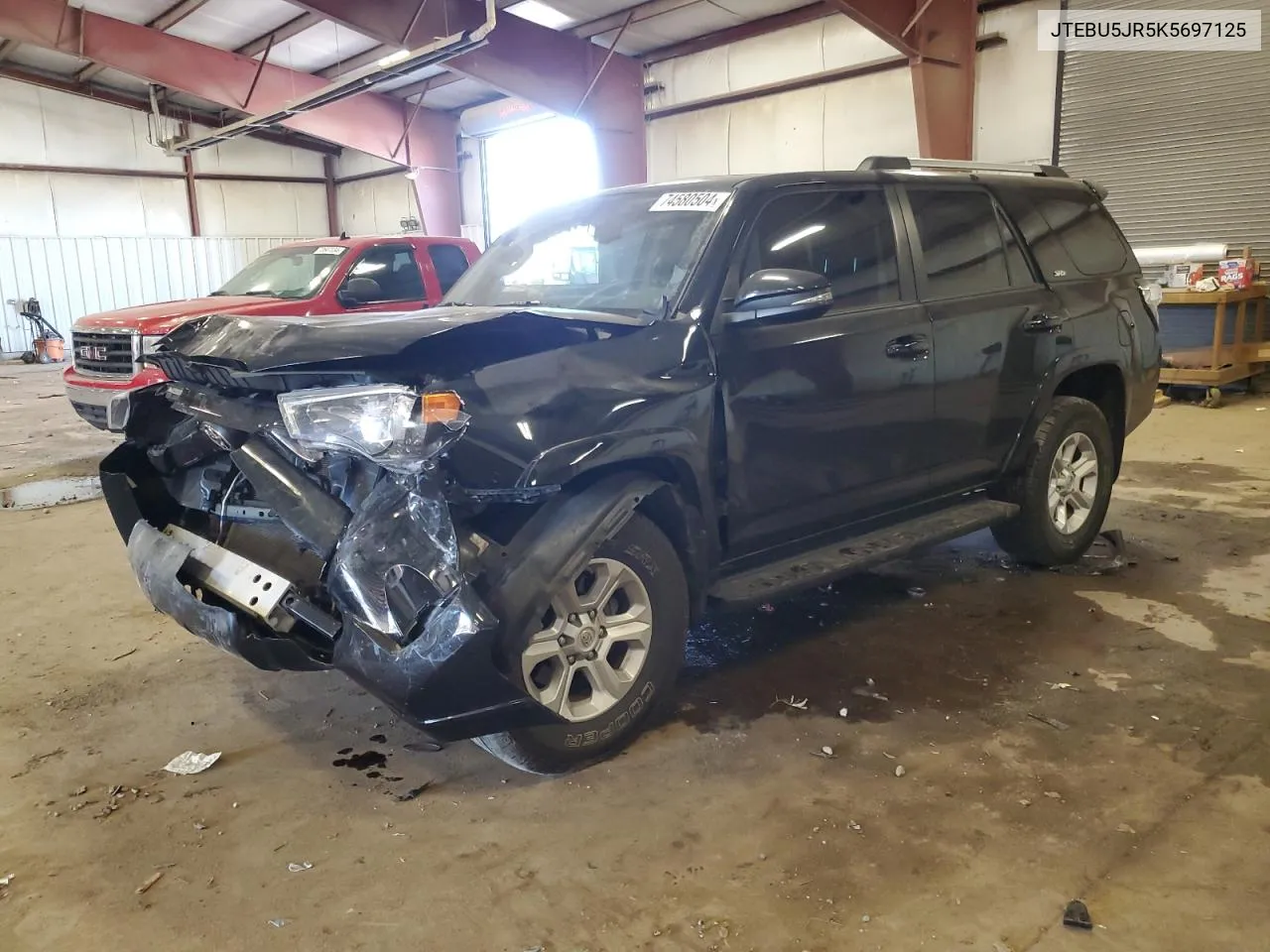 JTEBU5JR5K5697125 2019 Toyota 4Runner Sr5