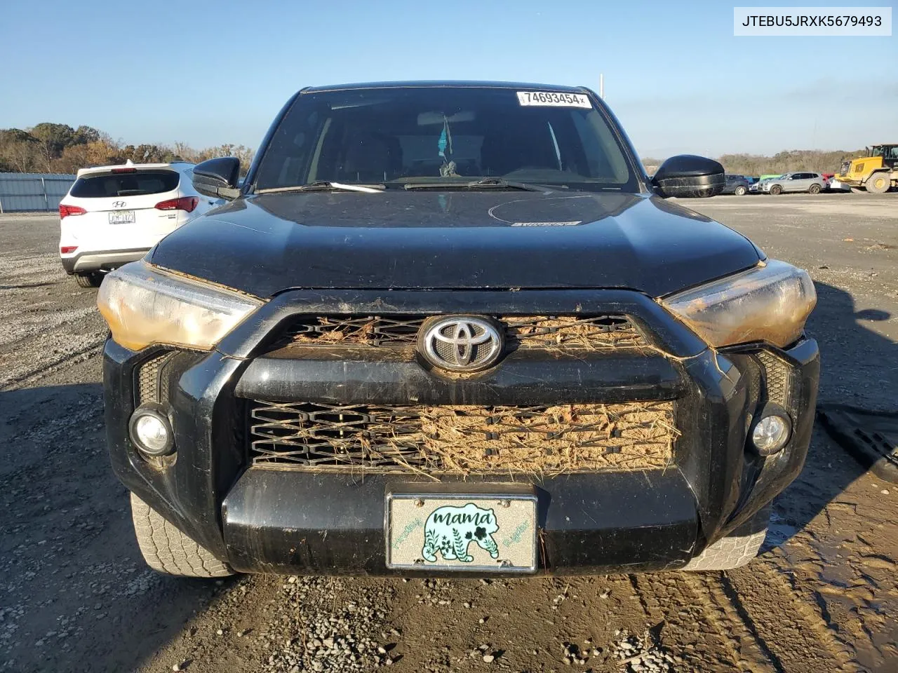 2019 Toyota 4Runner Sr5 VIN: JTEBU5JRXK5679493 Lot: 74693454