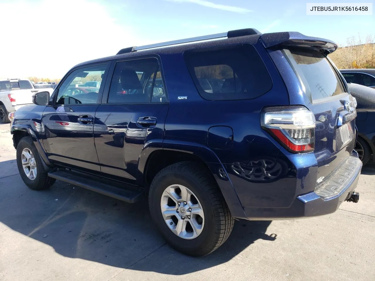 2019 Toyota 4Runner Sr5 VIN: JTEBU5JR1K5616458 Lot: 76322144