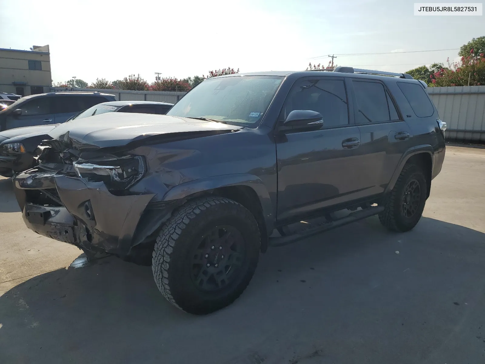 2020 Toyota 4Runner Sr5/Sr5 Premium VIN: JTEBU5JR8L5827531 Lot: 63919824