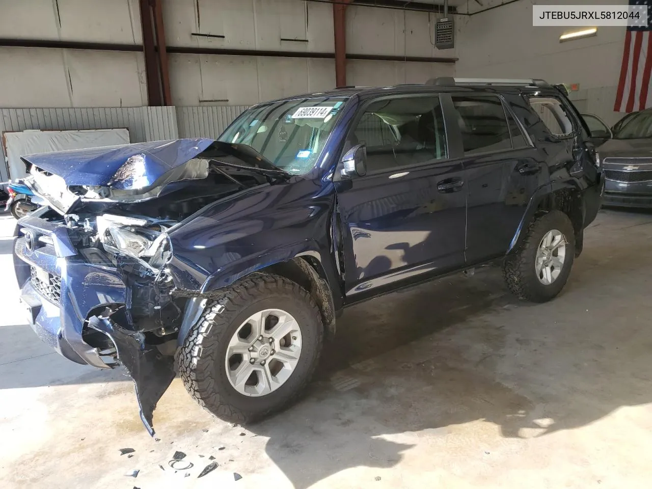 2020 Toyota 4Runner Sr5/Sr5 Premium VIN: JTEBU5JRXL5812044 Lot: 69039114