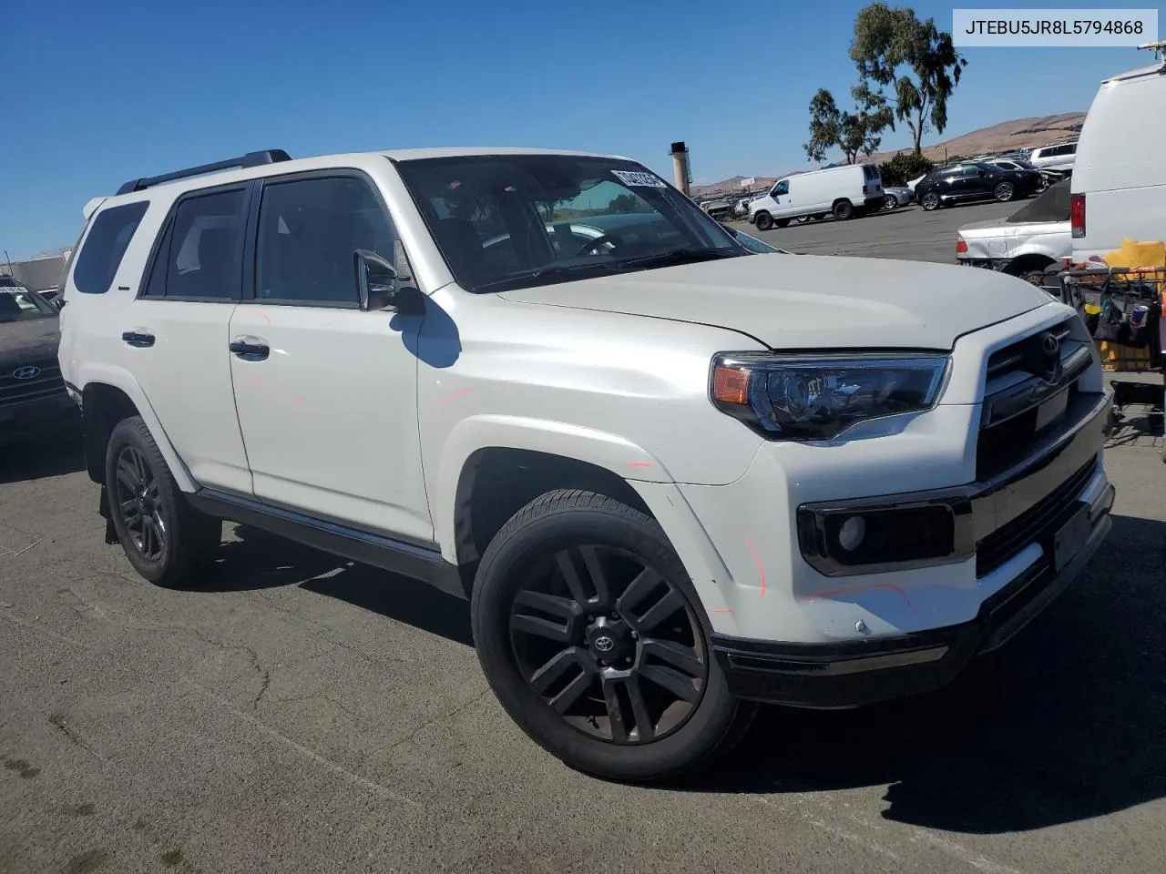 2020 Toyota 4Runner Sr5/Sr5 Premium VIN: JTEBU5JR8L5794868 Lot: 70473254