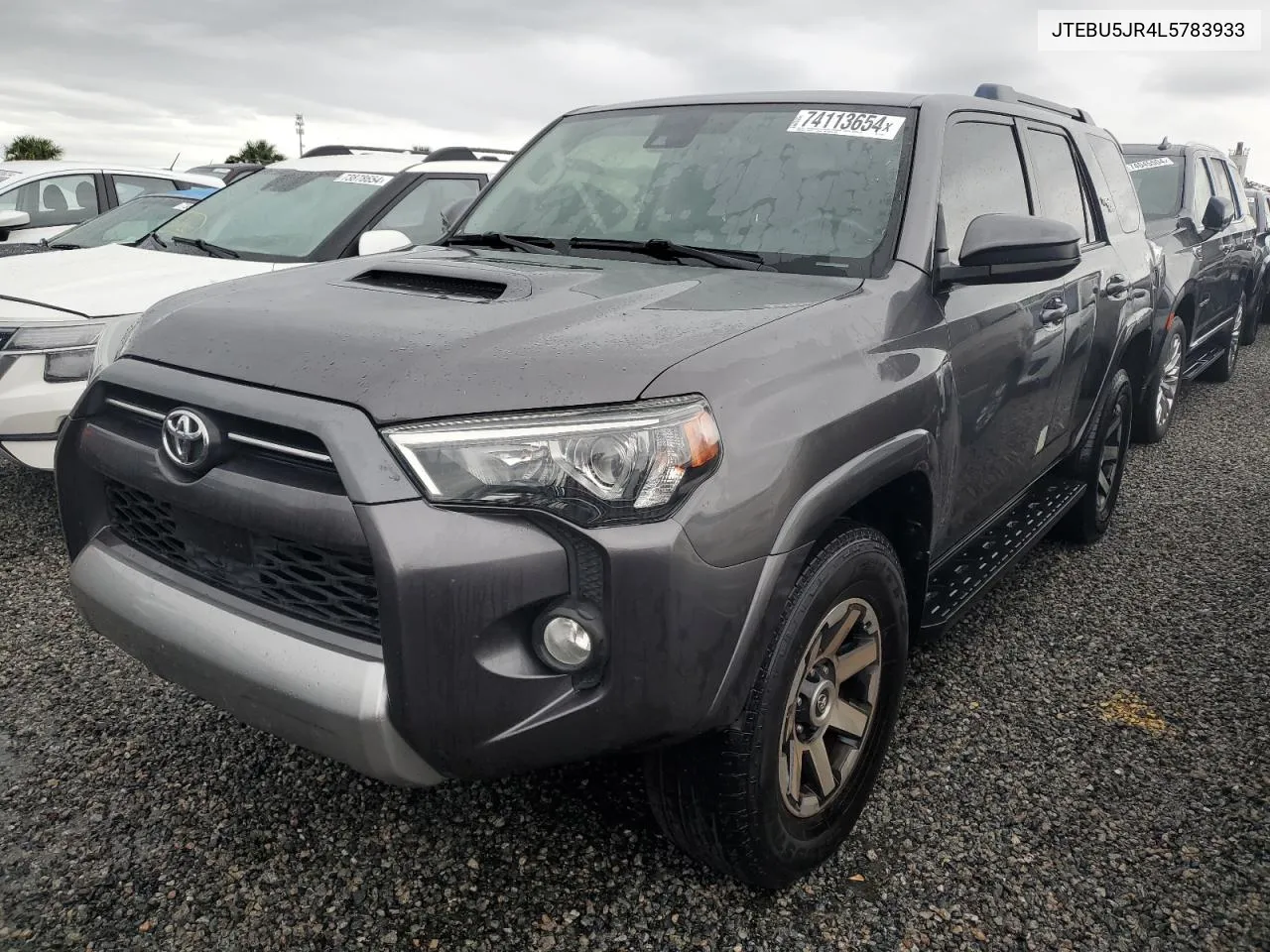 2020 Toyota 4Runner Sr5/Sr5 Premium VIN: JTEBU5JR4L5783933 Lot: 74113654