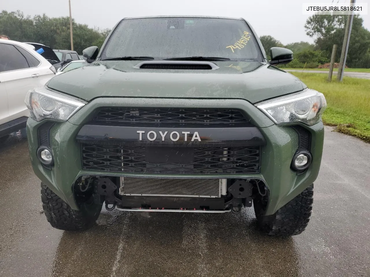 2020 Toyota 4Runner Sr5/Sr5 Premium VIN: JTEBU5JR8L5818621 Lot: 74845834