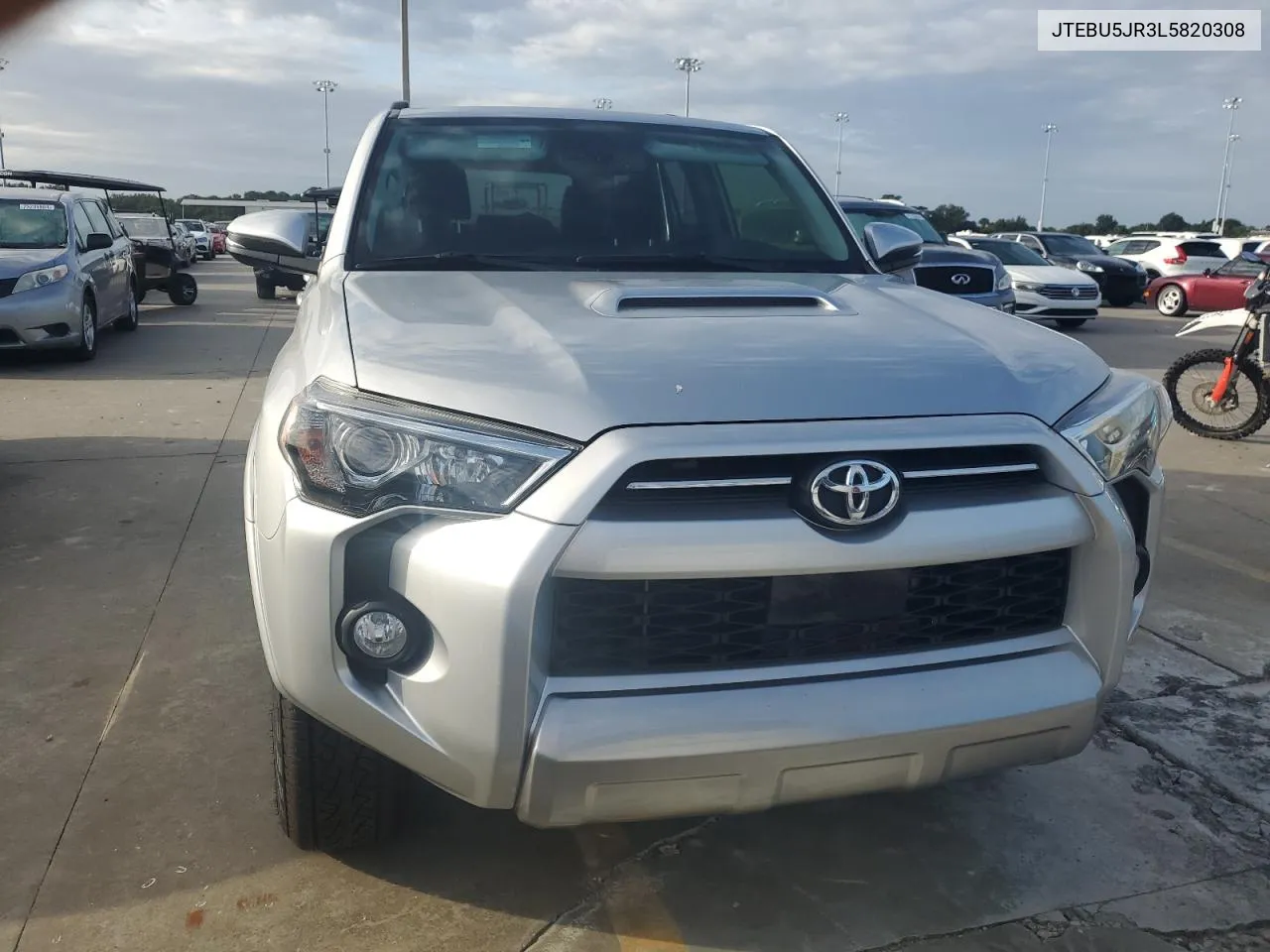 2020 Toyota 4Runner Sr5/Sr5 Premium VIN: JTEBU5JR3L5820308 Lot: 75114684