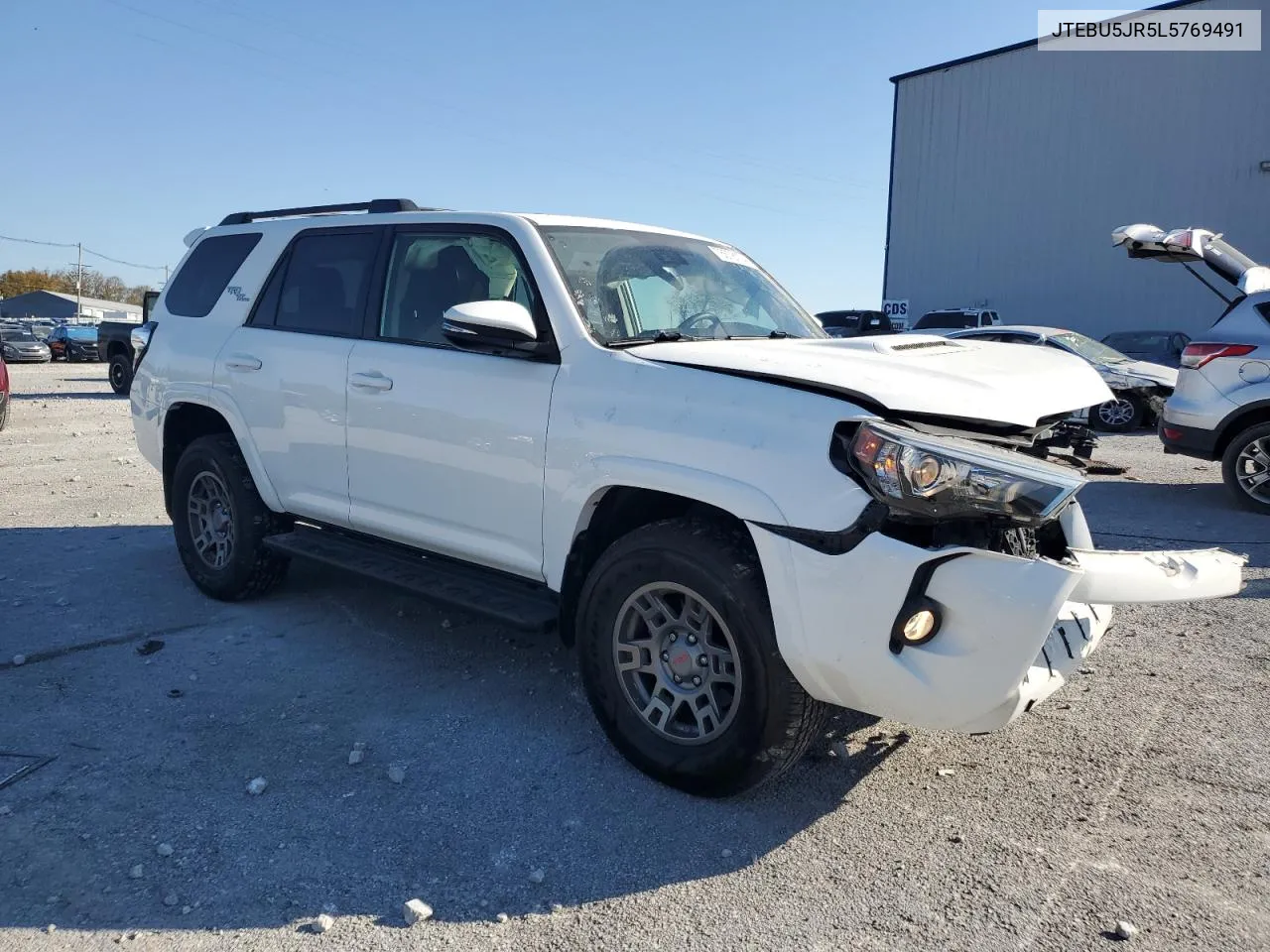 2020 Toyota 4Runner Sr5/Sr5 Premium VIN: JTEBU5JR5L5769491 Lot: 76678174