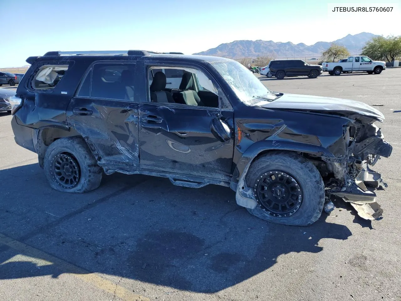 2020 Toyota 4Runner Sr5/Sr5 Premium VIN: JTEBU5JR8L5760607 Lot: 79755994