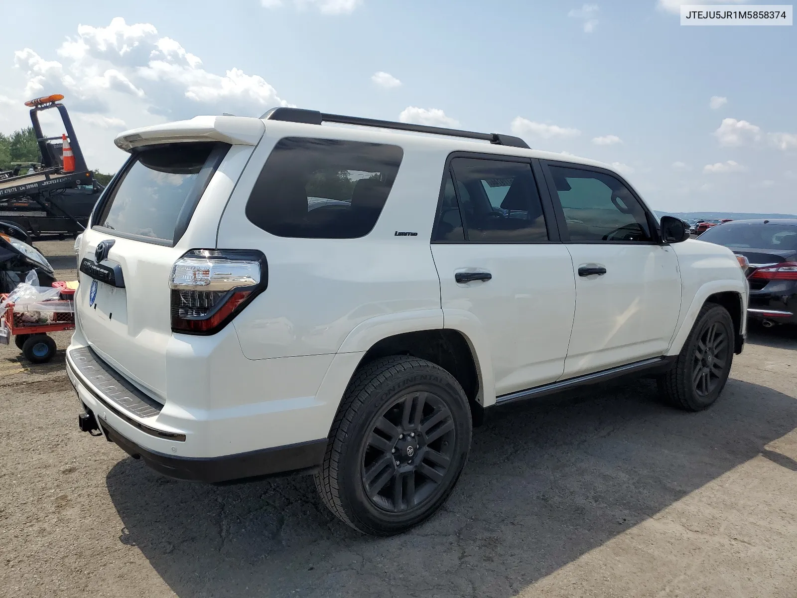 2021 Toyota 4Runner Night Shade VIN: JTEJU5JR1M5858374 Lot: 65779744