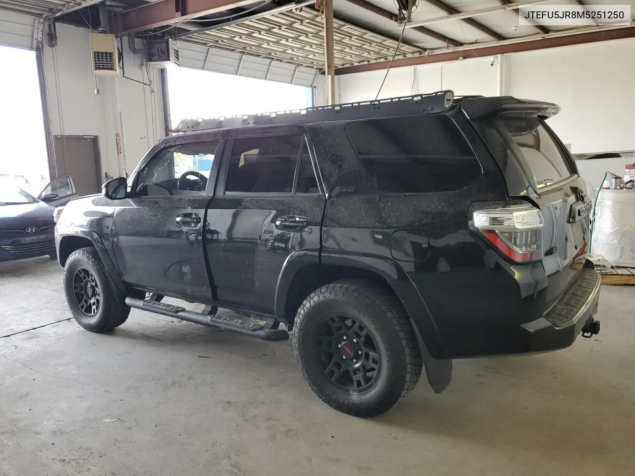 2021 Toyota 4Runner Sr5 VIN: JTEFU5JR8M5251250 Lot: 68628944