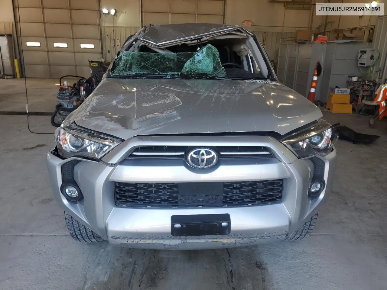 2021 Toyota 4Runner Sr5/Sr5 Premium VIN: JTEMU5JR2M5914691 Lot: 69414704