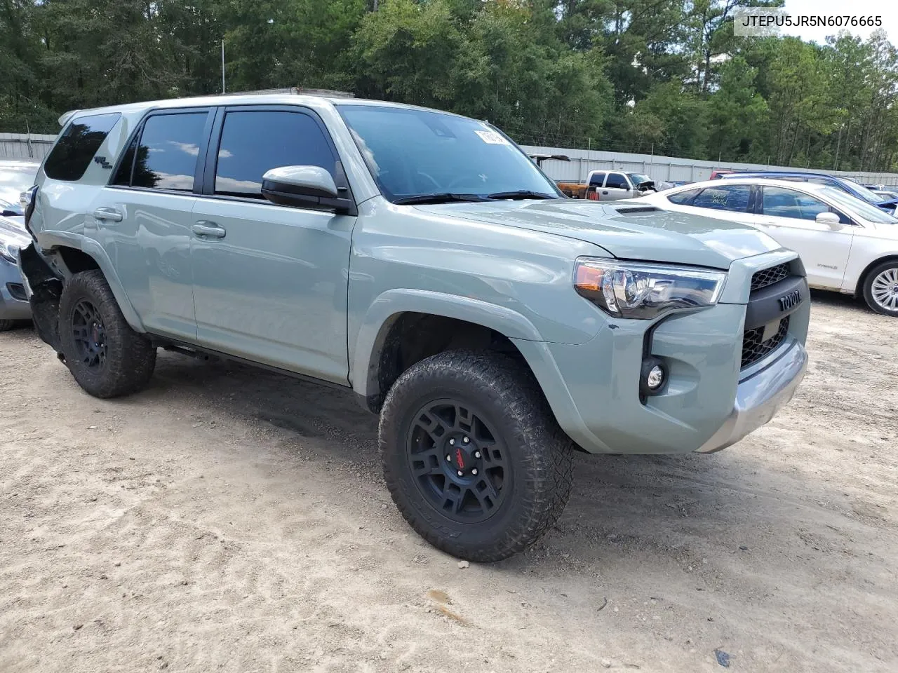 2022 Toyota 4Runner Sr5/Sr5 Premium VIN: JTEPU5JR5N6076665 Lot: 71601984