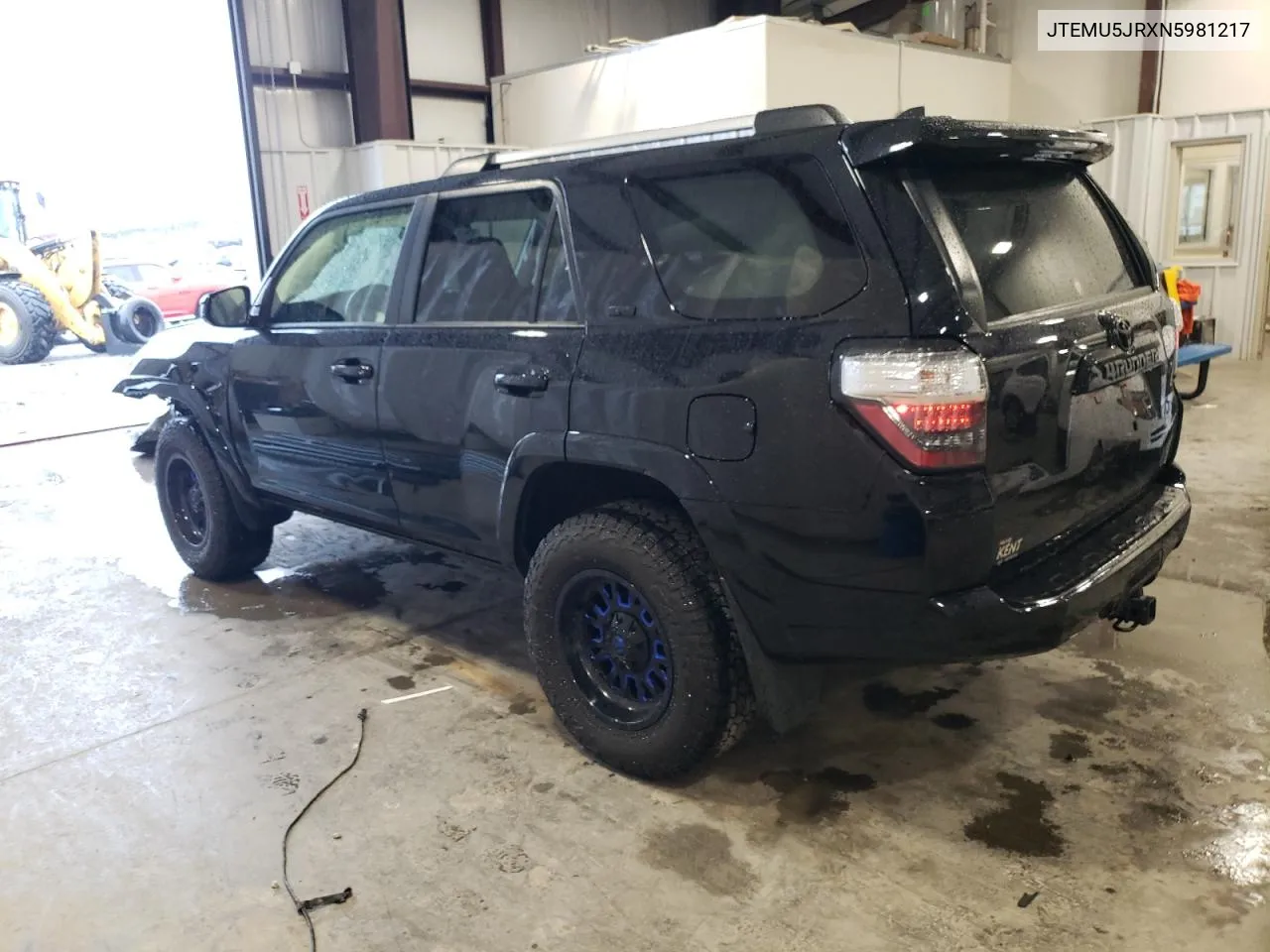 2022 Toyota 4Runner Sr5/Sr5 Premium VIN: JTEMU5JRXN5981217 Lot: 72699654