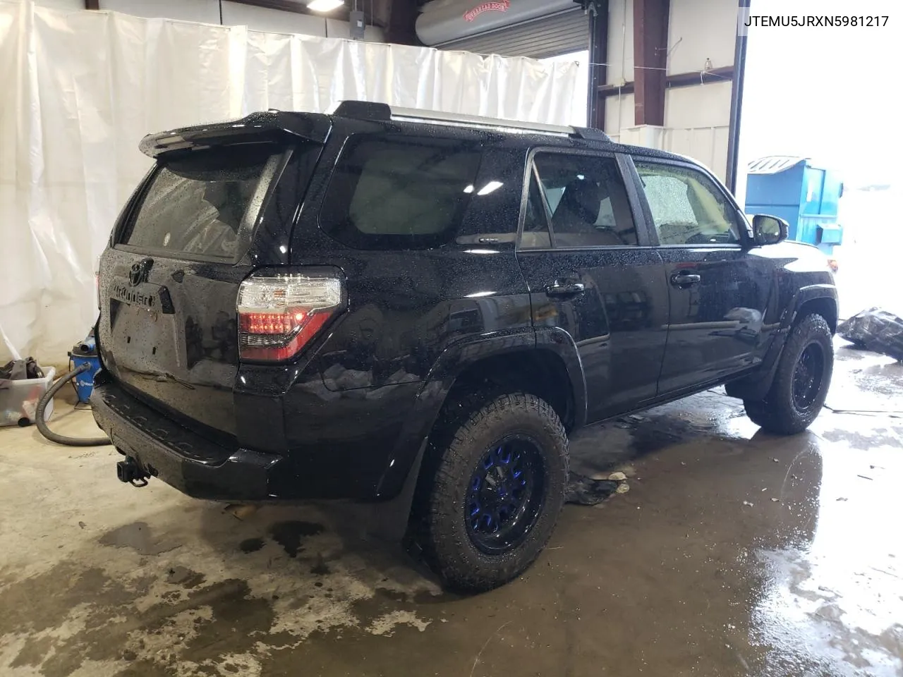 2022 Toyota 4Runner Sr5/Sr5 Premium VIN: JTEMU5JRXN5981217 Lot: 72699654