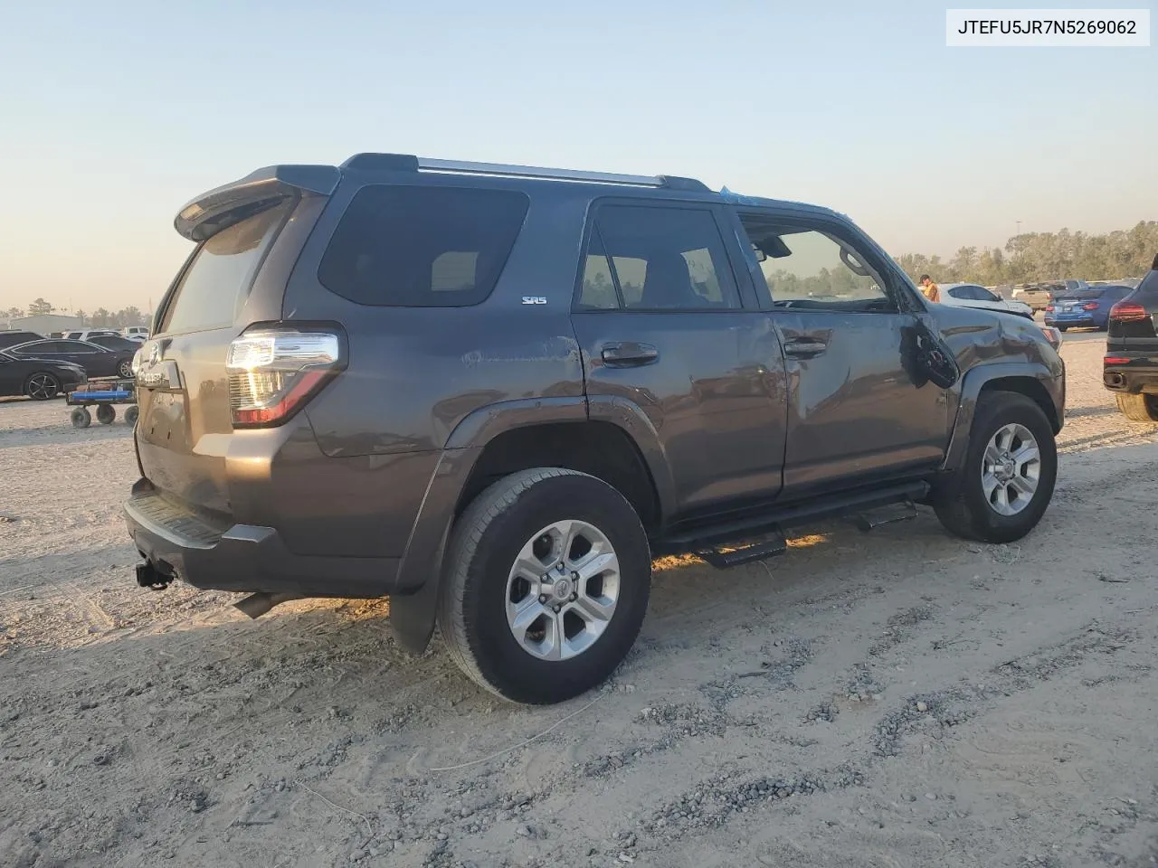 2022 Toyota 4Runner Sr5 VIN: JTEFU5JR7N5269062 Lot: 73019254