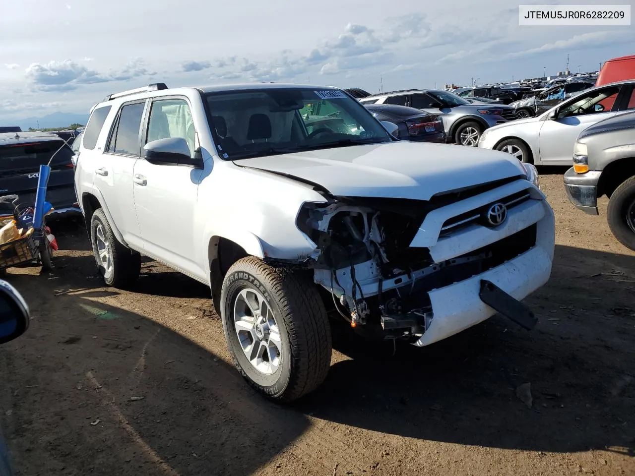 2024 Toyota 4Runner Sr5/Sr5 Premium VIN: JTEMU5JR0R6282209 Lot: 72827144