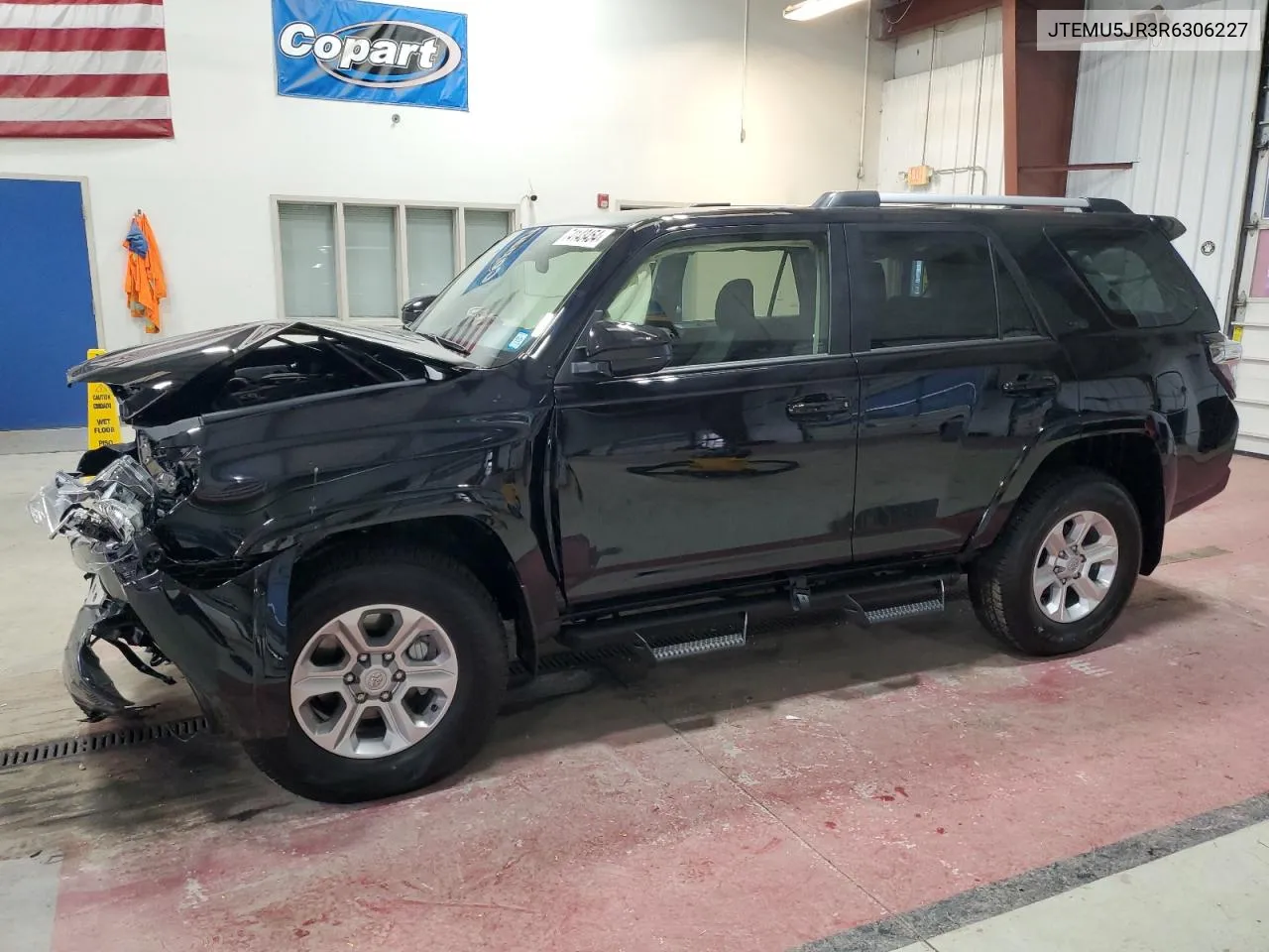 2024 Toyota 4Runner Sr5/Sr5 Premium VIN: JTEMU5JR3R6306227 Lot: 74143454