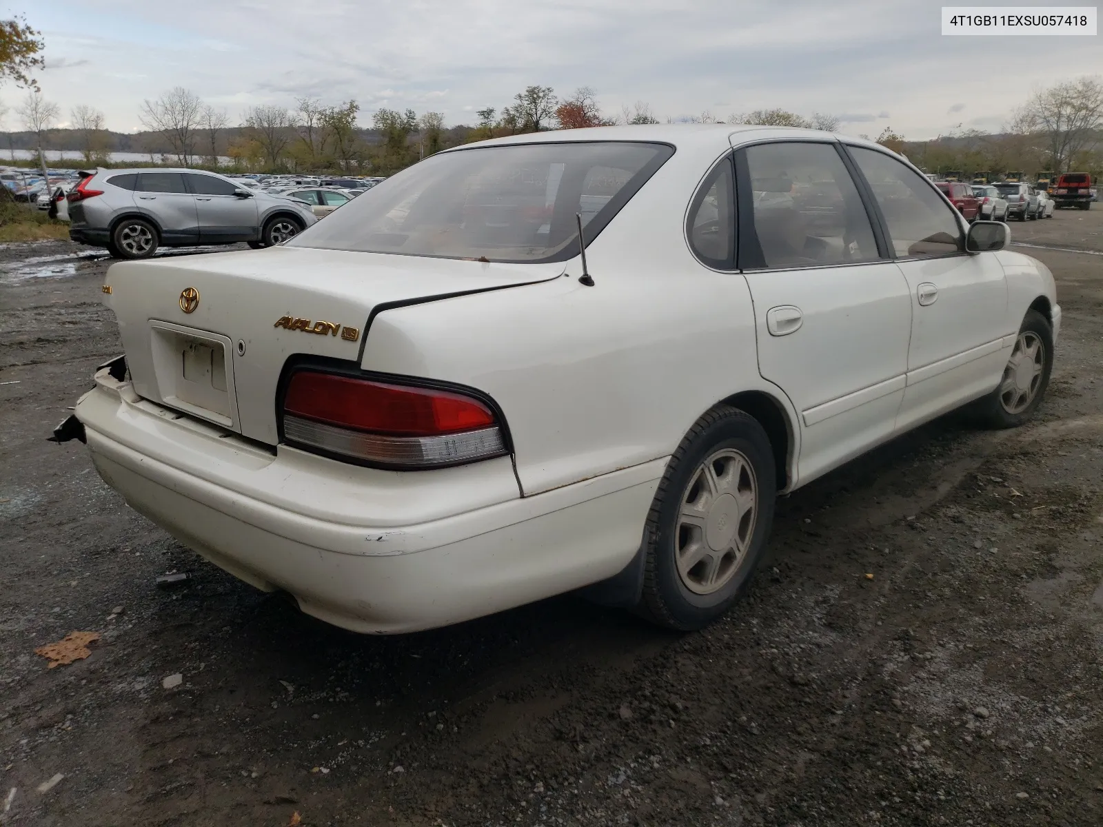 1995 Toyota Avalon Xls VIN: 4T1GB11EXSU057418 Lot: 81945364