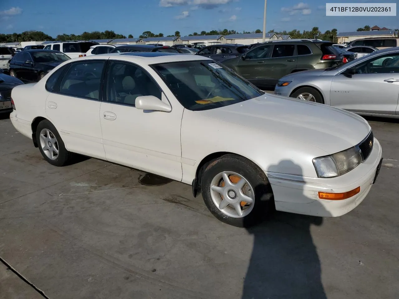 1997 Toyota Avalon Xl VIN: 4T1BF12B0VU202361 Lot: 75037284