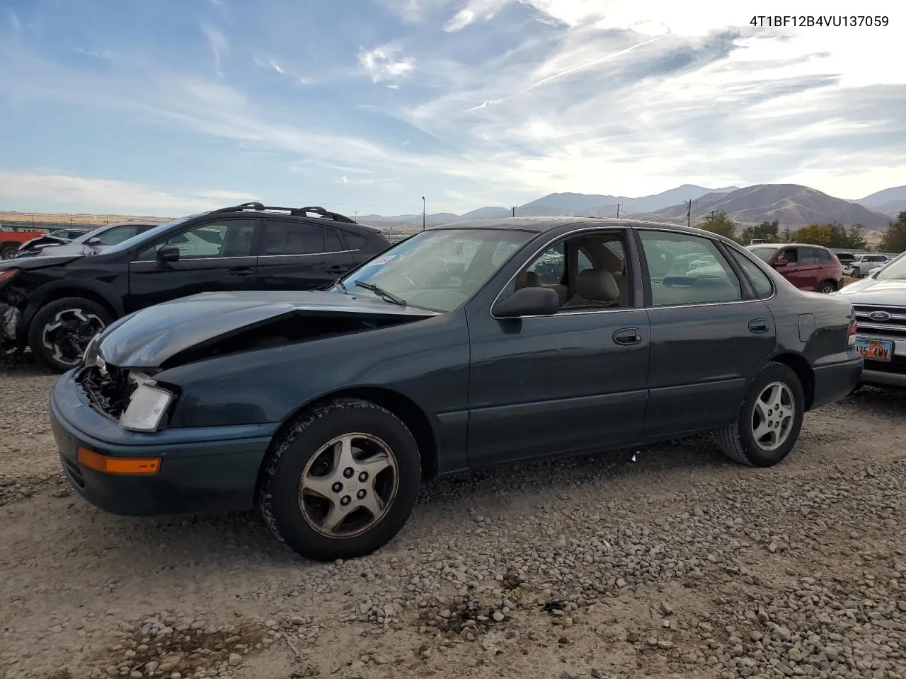 1997 Toyota Avalon Xl VIN: 4T1BF12B4VU137059 Lot: 76140554