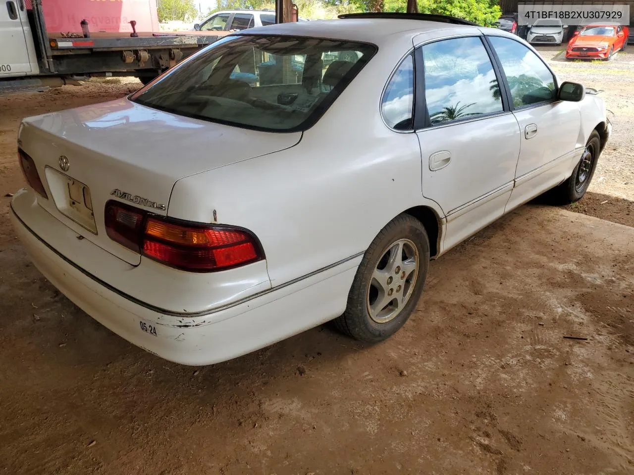 1999 Toyota Avalon Xl VIN: 4T1BF18B2XU307929 Lot: 51954334