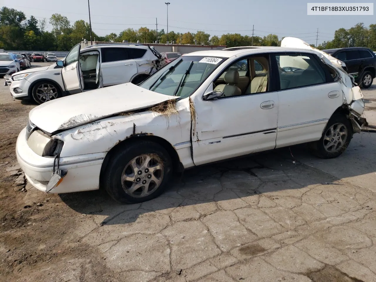 1999 Toyota Avalon Xl VIN: 4T1BF18B3XU351793 Lot: 71165064