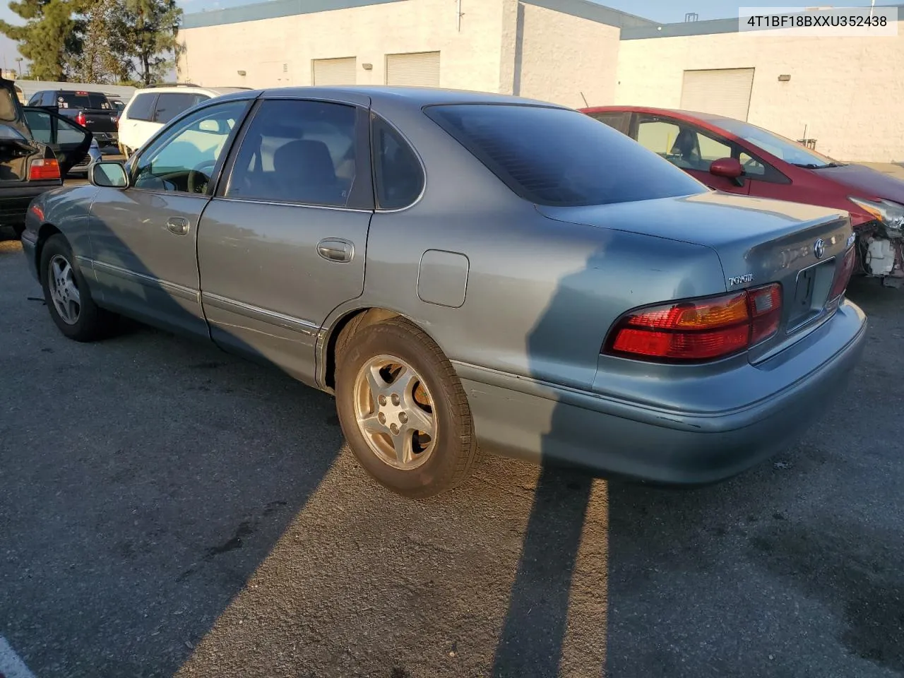 1999 Toyota Avalon Xl VIN: 4T1BF18BXXU352438 Lot: 80347264