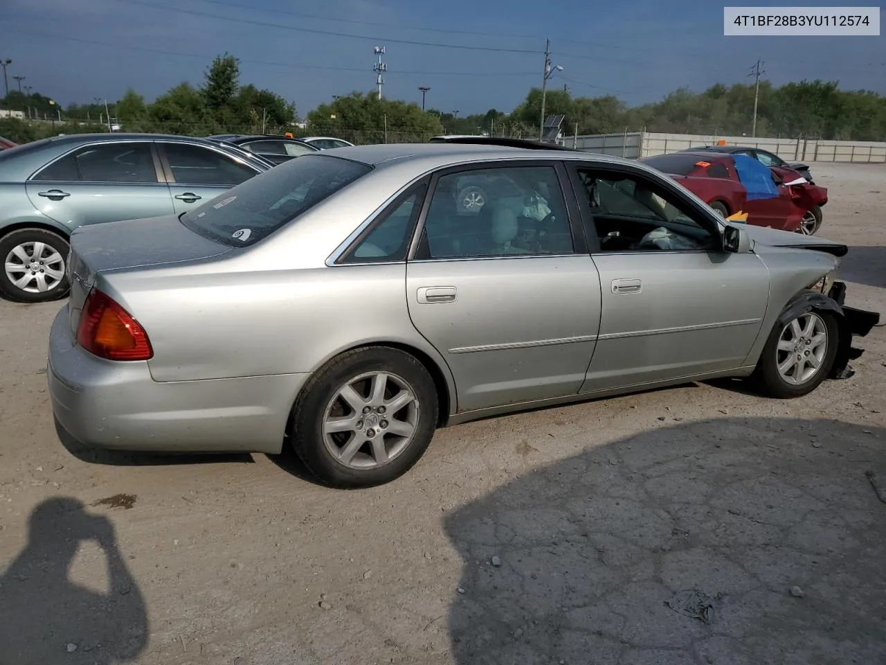 2000 Toyota Avalon Xl VIN: 4T1BF28B3YU112574 Lot: 63531404