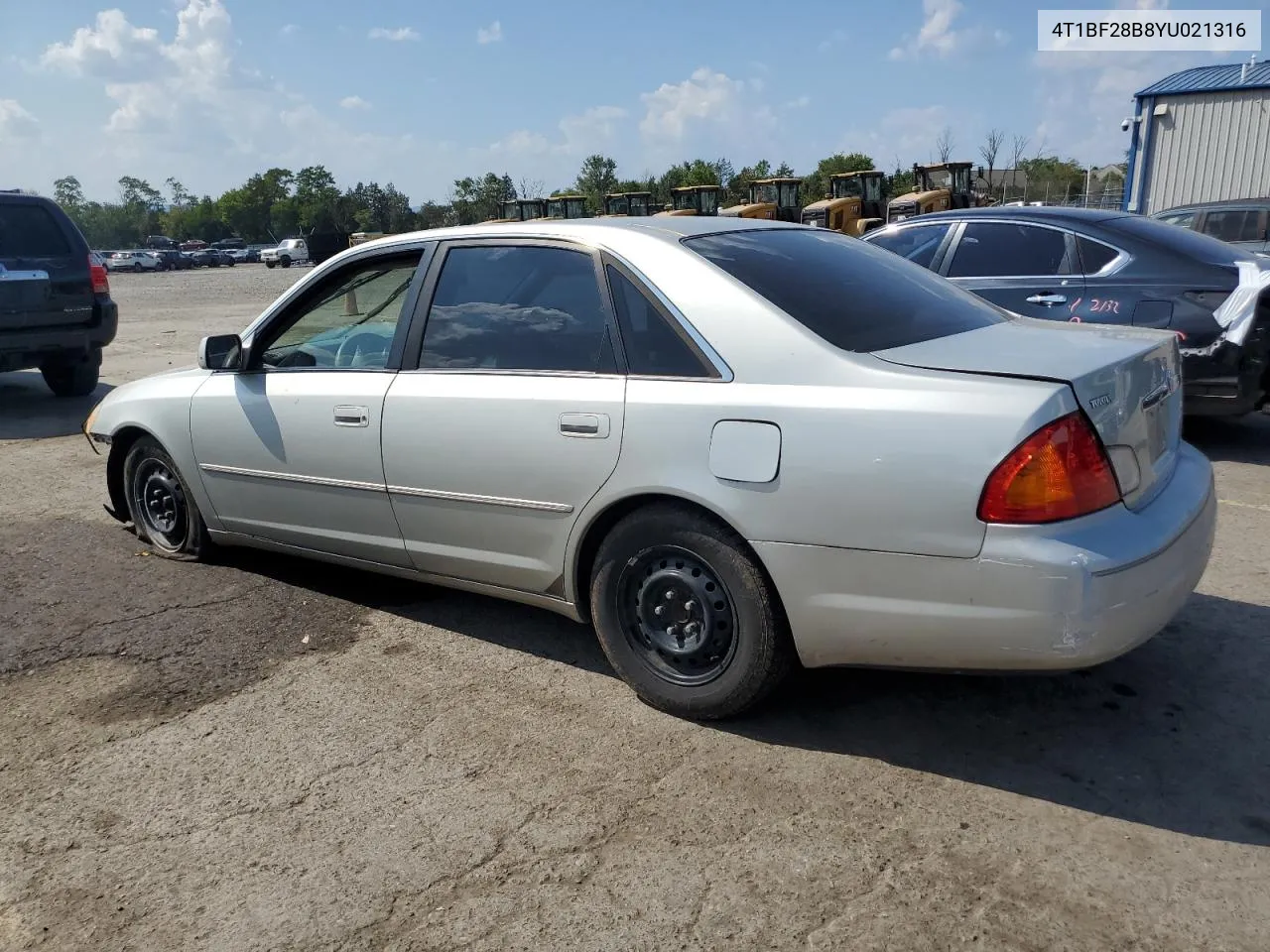 4T1BF28B8YU021316 2000 Toyota Avalon Xl