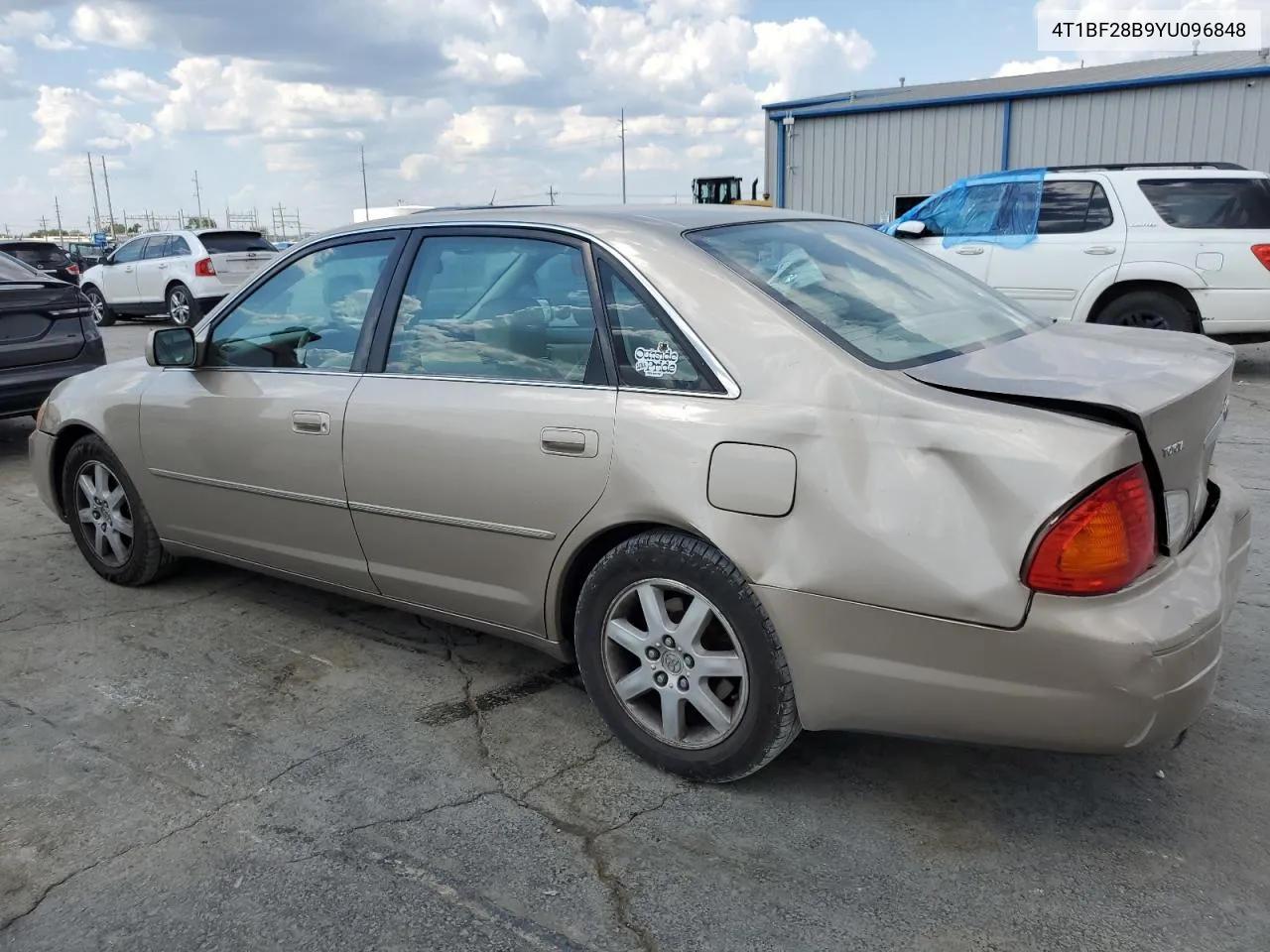 2000 Toyota Avalon Xl VIN: 4T1BF28B9YU096848 Lot: 71248774