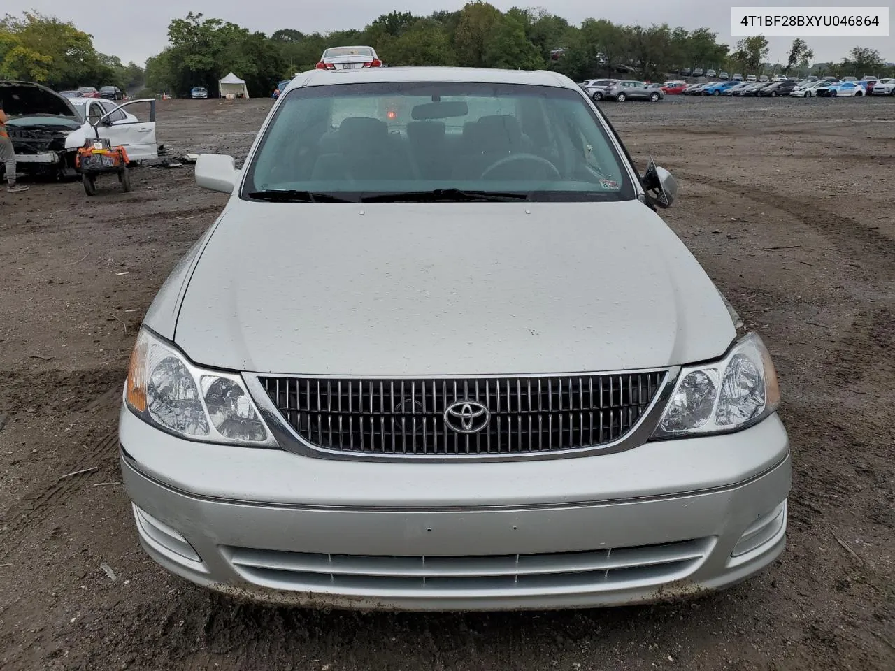 2000 Toyota Avalon Xl VIN: 4T1BF28BXYU046864 Lot: 71916044