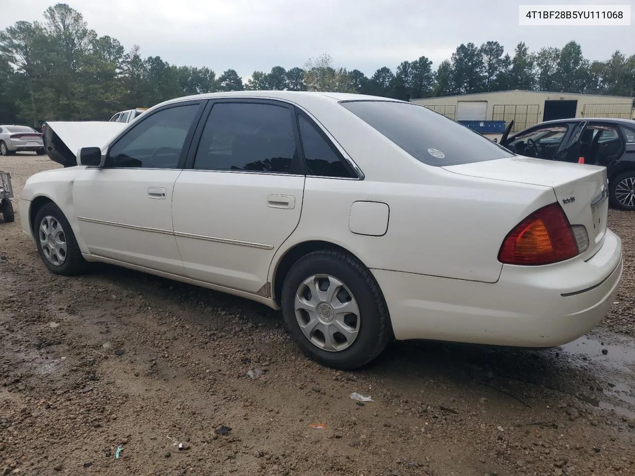 2000 Toyota Avalon Xl VIN: 4T1BF28B5YU111068 Lot: 73137694