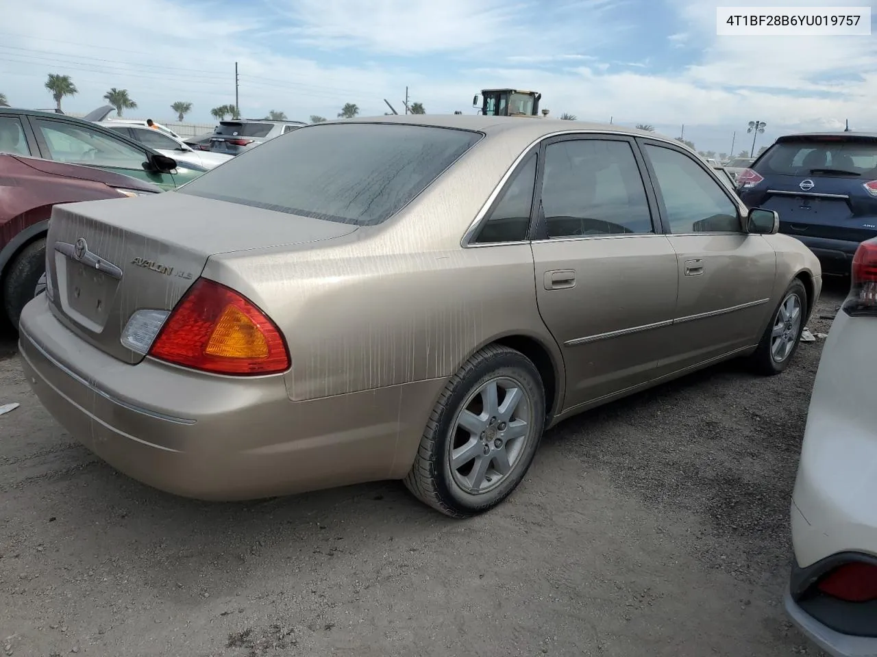 2000 Toyota Avalon Xl VIN: 4T1BF28B6YU019757 Lot: 75087574