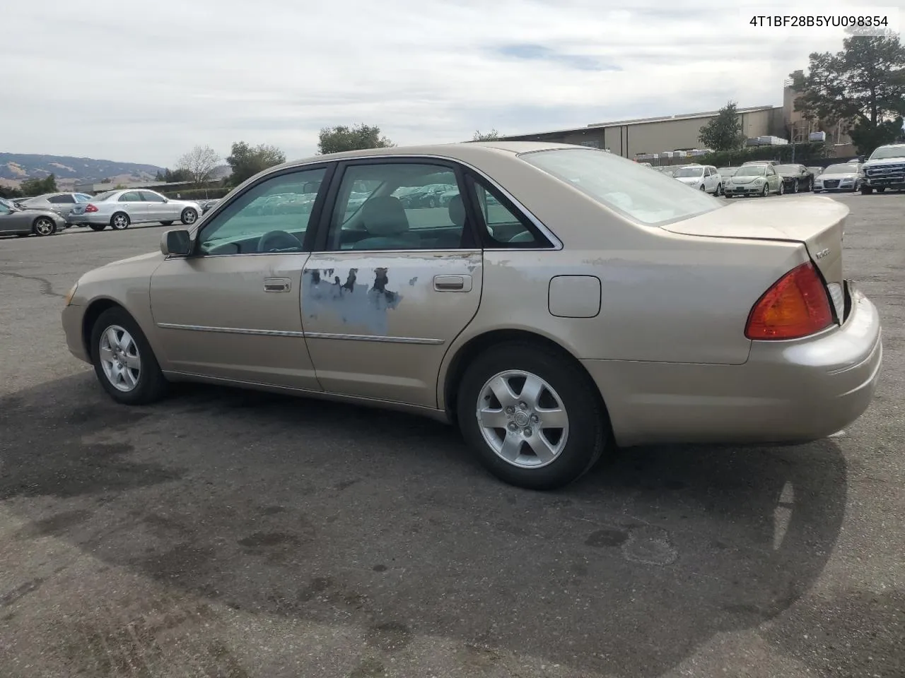 2000 Toyota Avalon Xl VIN: 4T1BF28B5YU098354 Lot: 75742374