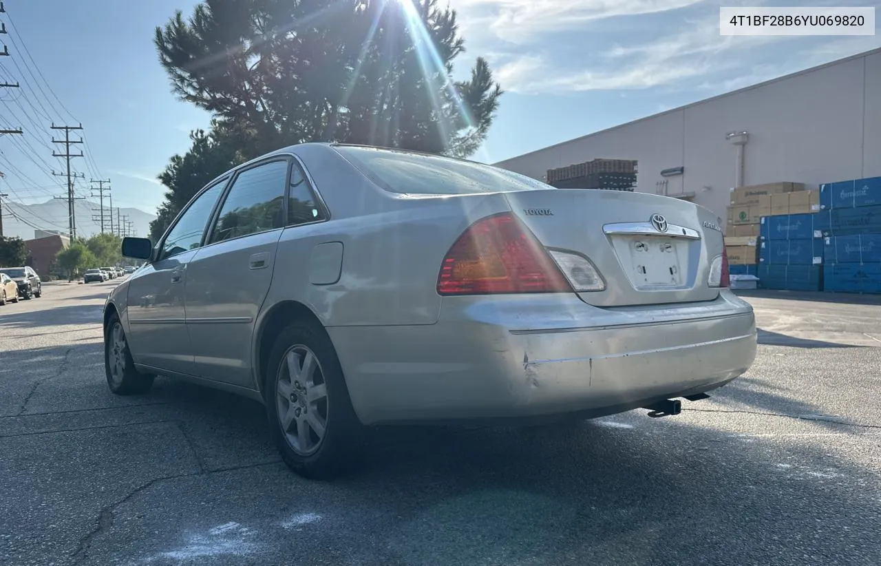 2000 Toyota Avalon Xl VIN: 4T1BF28B6YU069820 Lot: 75958094