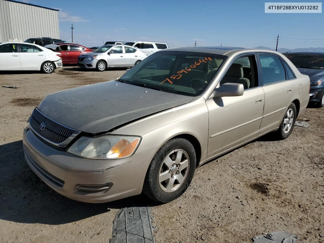 2000 Toyota Avalon Xl VIN: 4T1BF28BXYU013282 Lot: 75960644