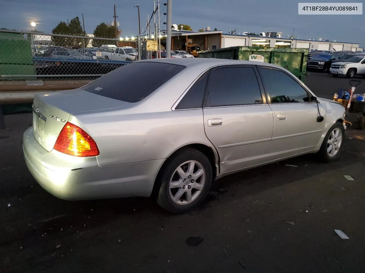 2000 Toyota Avalon Xl VIN: 4T1BF28B4YU089841 Lot: 76604624